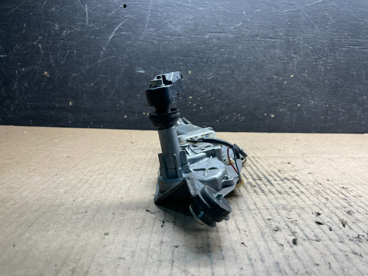 2007 to 2015 Mazda CX-9 CX9 Windshield Rear Wiper Motor U9266 DG2