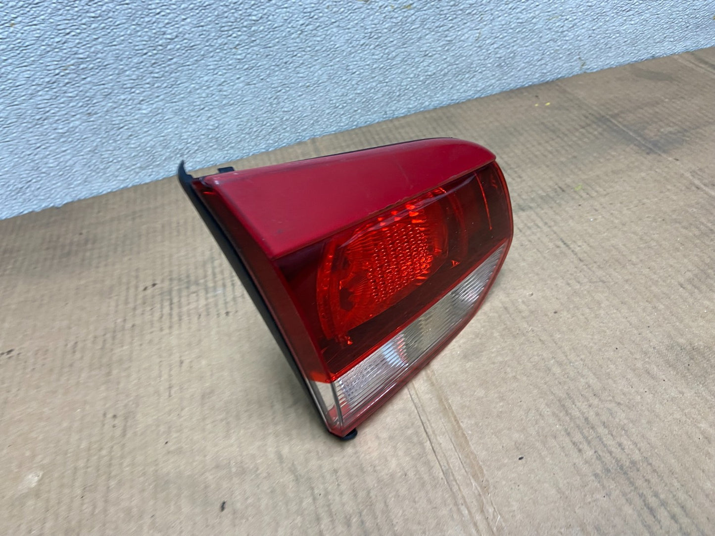 2010 to 2014 Volkswagen Golf GTI Left Lh Inner Tail Light AA5259 GD2
