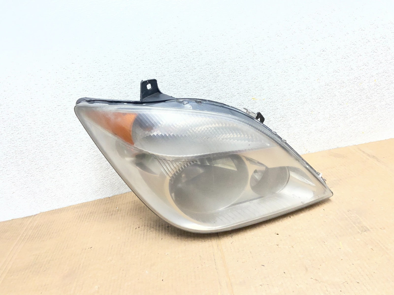 2007 to 2013 Mercedes Sprinter Headlight Right Passenger Halogen Oem AA6505 DW0