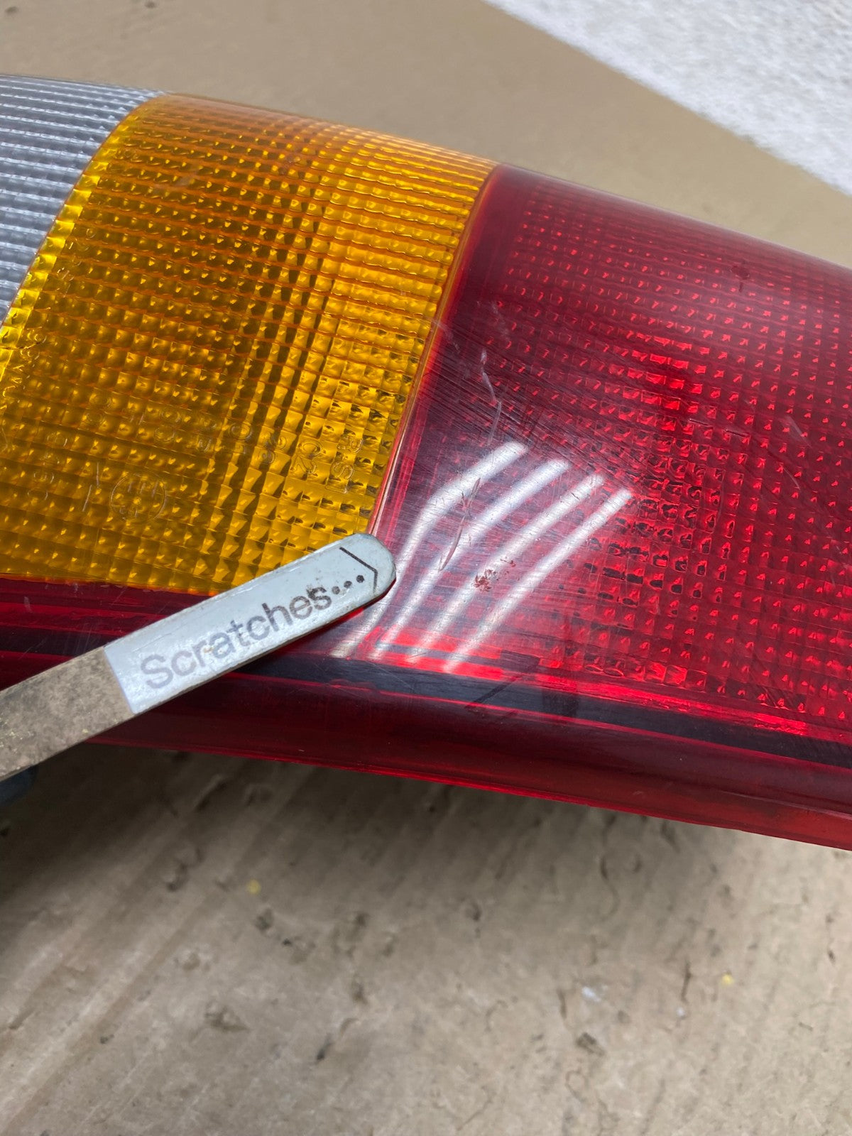 1999 - 2004 Jeep Grand Cherokee WJ Left Driver Lh Tail Light AE9779 LK3