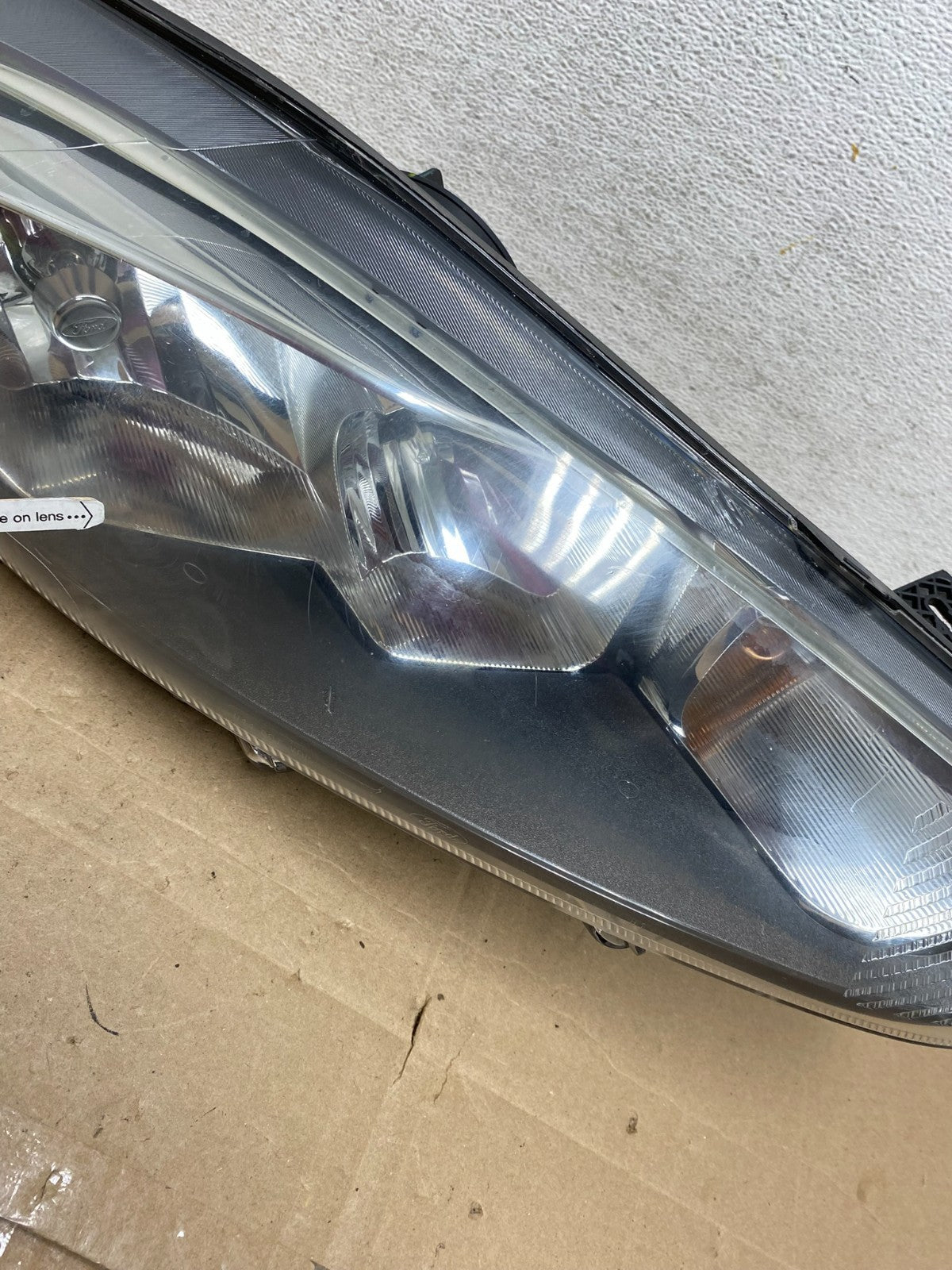 2014 to 2019 Ford Fiesta Right Passenger RH Halogen Headlight AE5019 DW4