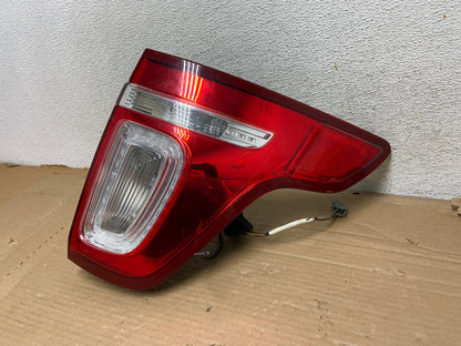 2011 2012 2013 2014 2015 Ford Explorer Right Passenger RH Tail light AG8136 LK2