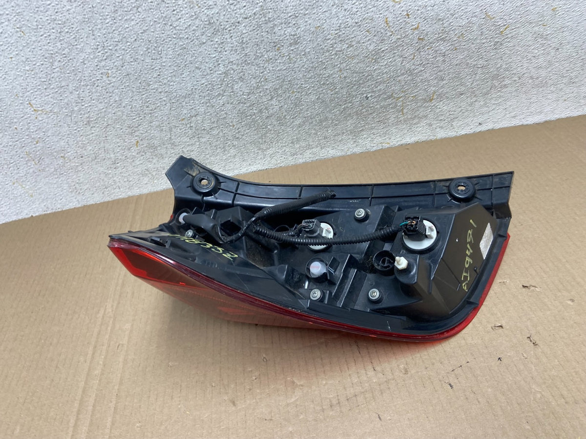 2015 to 2020 Honda Fit Right Passenger RH Side Tail Light AI9471 LK7