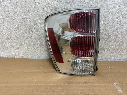 2005 to 2008 Chevrolet Equinox Left Driver Lh Side Tail Light AG9004 LK0