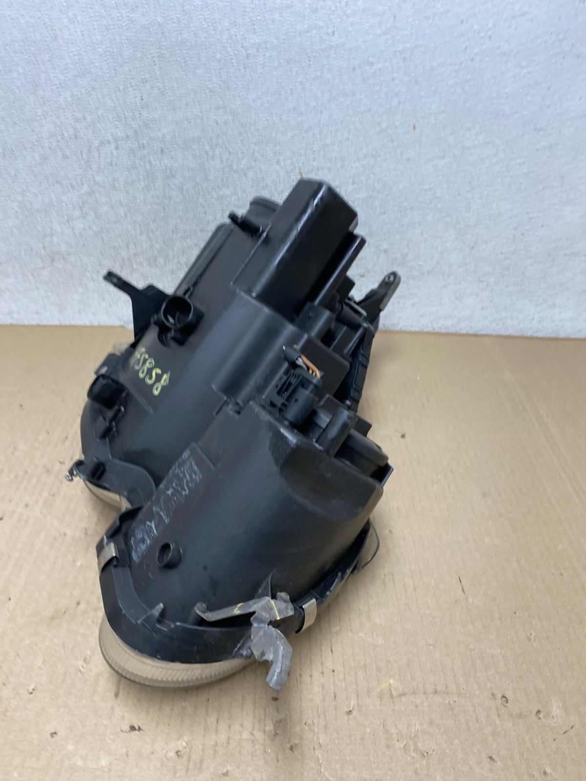 2007 2008 2009 Mercedes E Class Left Driver LH Halogen Headlight AF5858 DW5