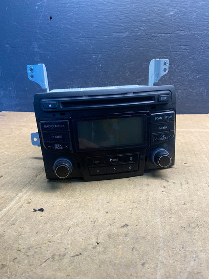 2011 to 2012 Hyundai Sonata Am Fm Cd Player Radio Receiver ad4976 DG0