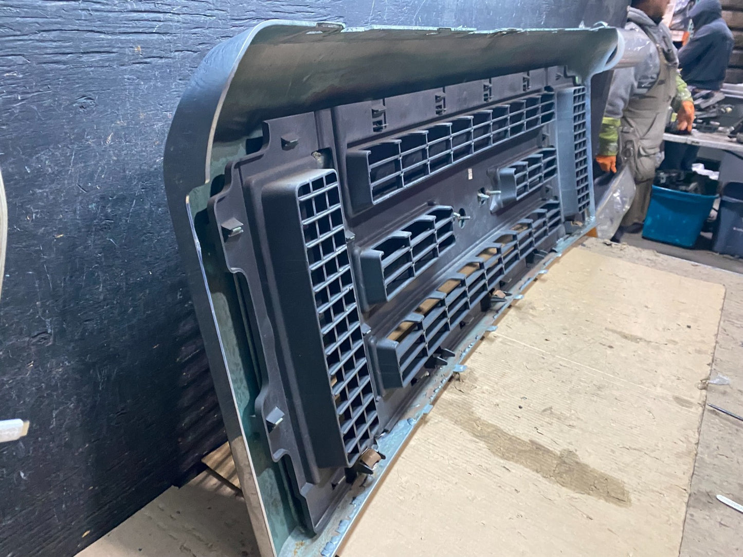 2008-2014 Ford Econoline E150 E250 Front Upper Chrome Grill Grille Oem X3299 DG10