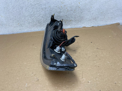 Sedan 2000 2001 Nissan Altima Headlight Right Passenger RH AH8311 DW7