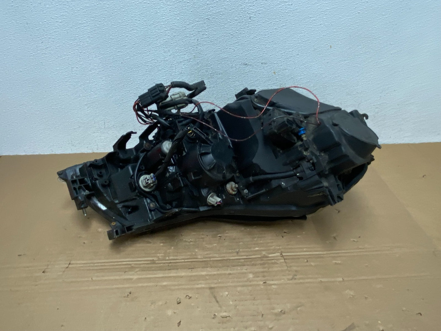 2006 to 2010 Infiniti M35 Left Driver Side Hid Xenon Headlight AD4258 DW7