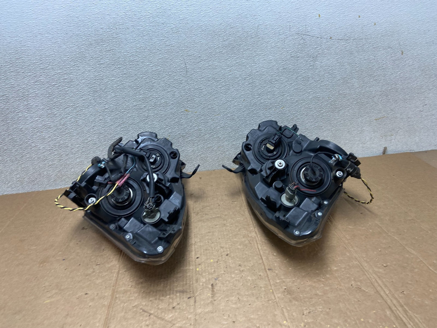 2009-2013 Nissan Rogue Left+Right Side Set Halogen Headlights OEM AA2662 DW12