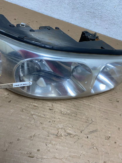 2000 to 2005 Buick Lesabre Headlight Right Passenger Side Halogen AD4379 DW5