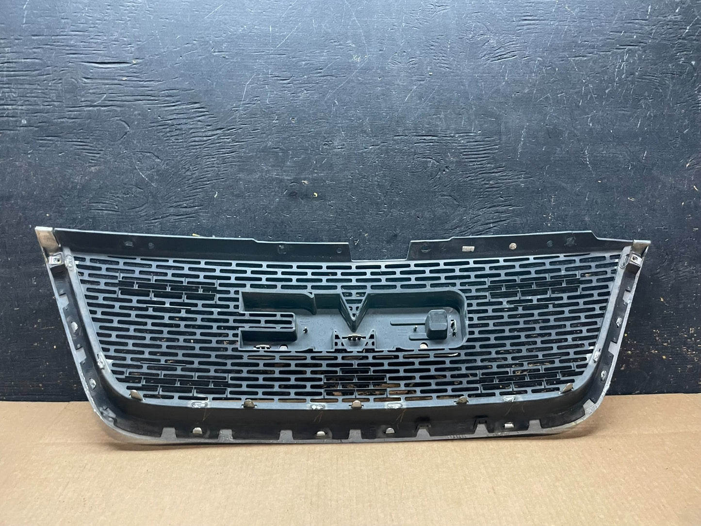 2007 to 2012 GMC Acadia Front Upper Grill Grille Oem aa9039 DG5
