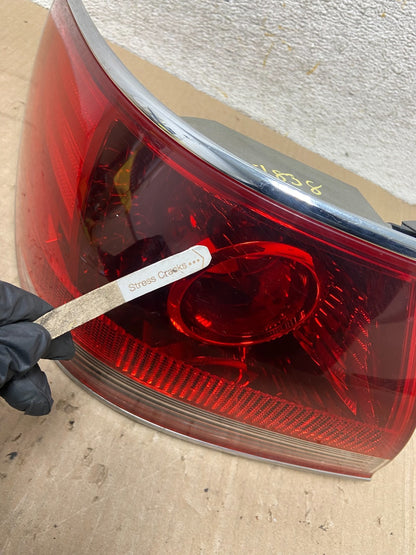 2005 - 2006 Lexus ES330 Left Driver LH Side Tail Light AJ1838 LK4