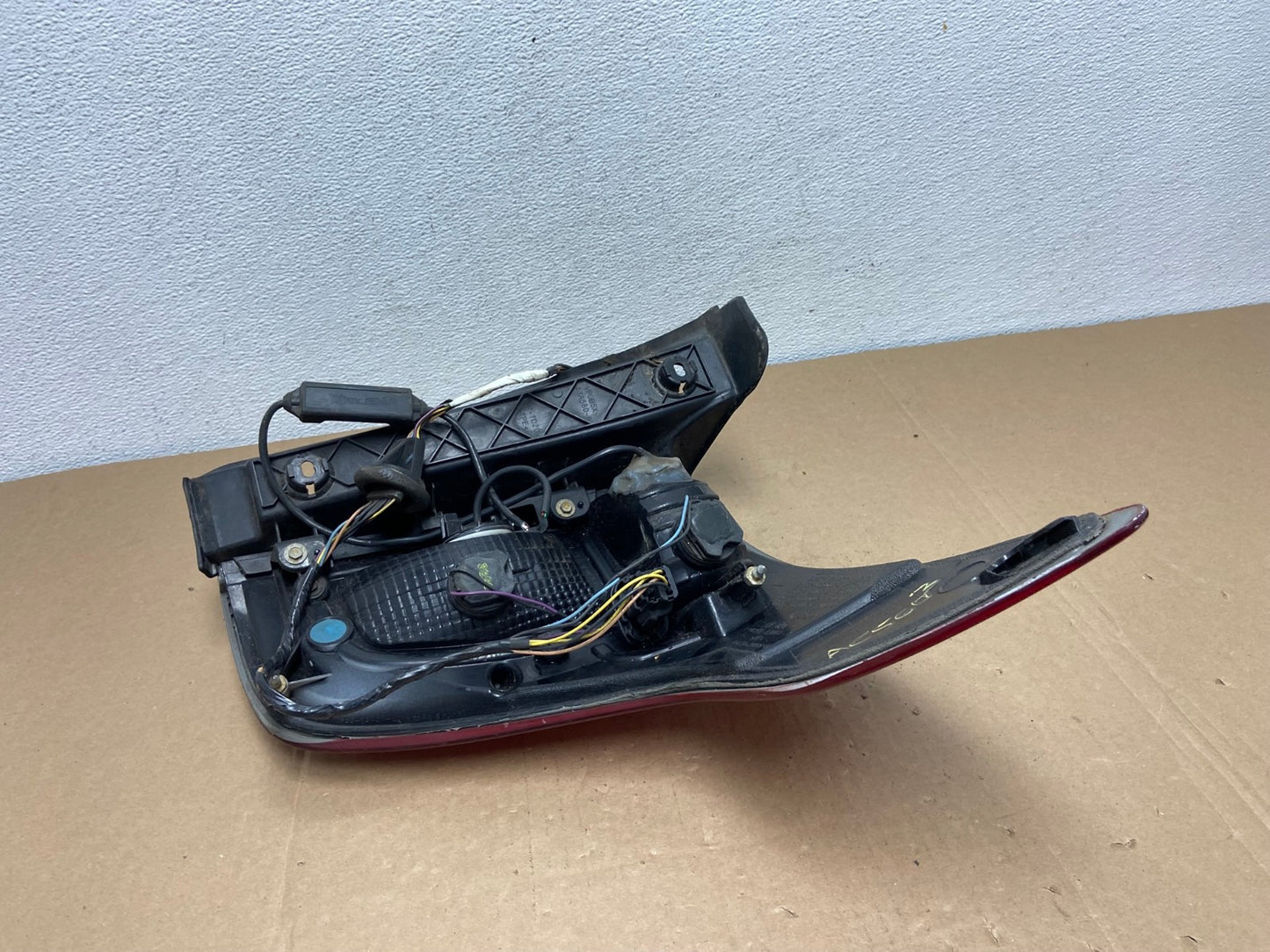2011 2012 2013 2014 2015 Ford Explorer Left Driver LH Side Tail light AC5603 LK7