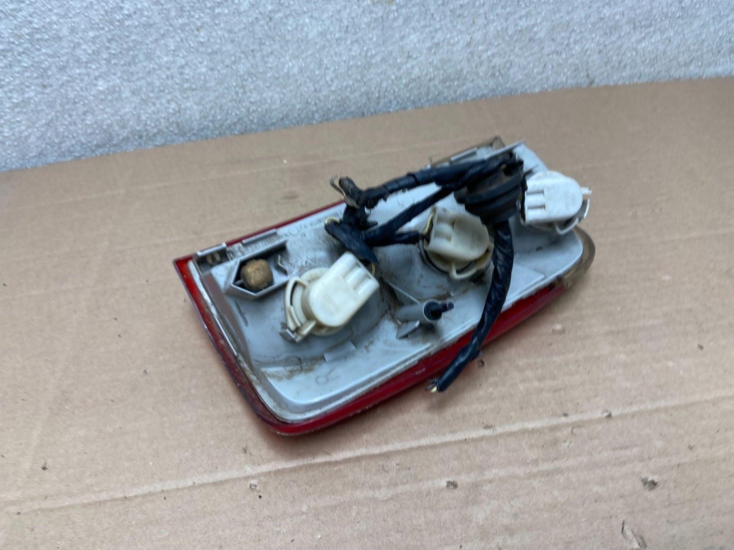 1995 to 2005 Chevrolet GMC Blazer S10 Right Passenger RH Tail Light  AA8646 LK5