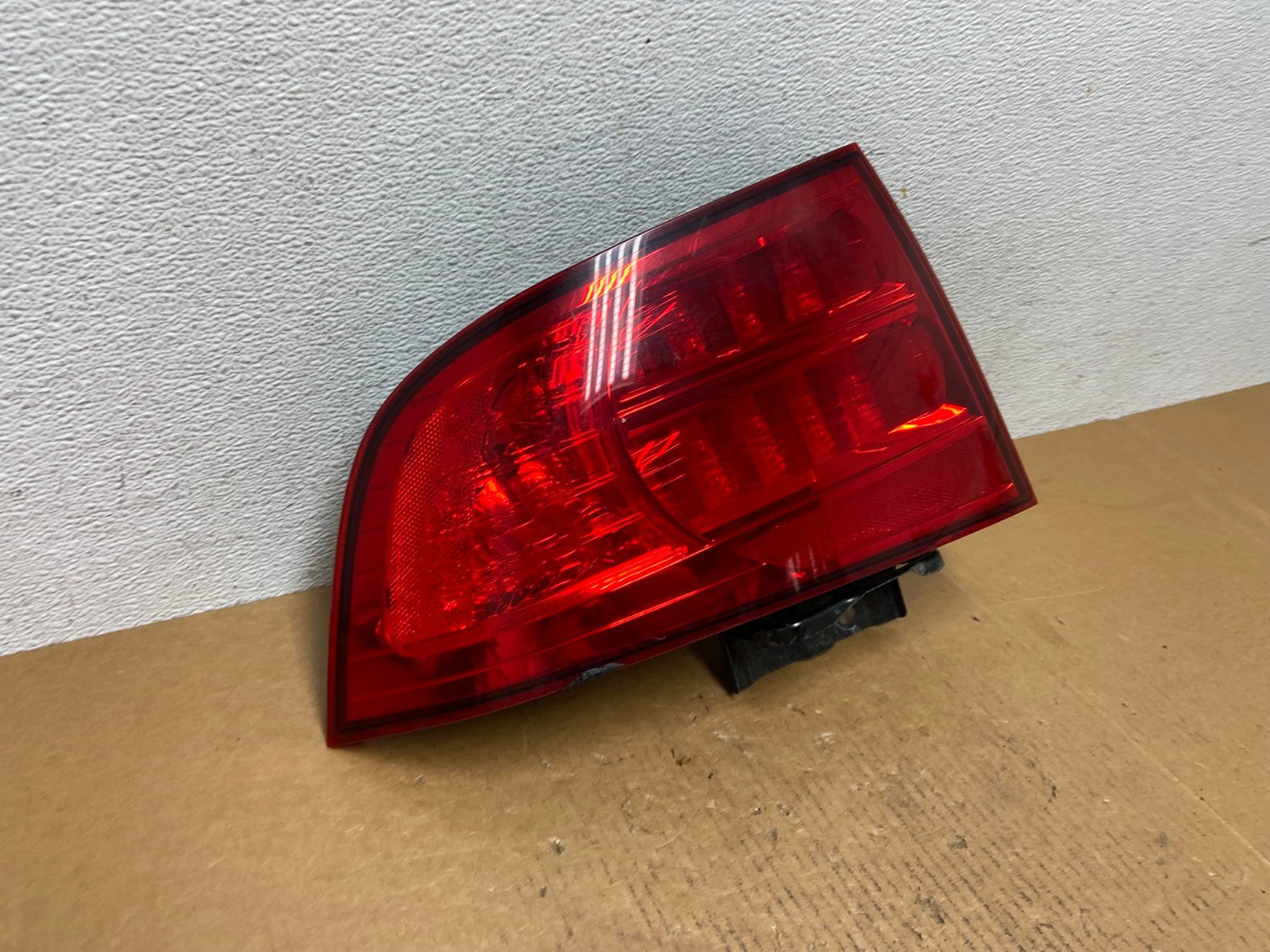 2004 2005 2006 Acura TL Left Driver Lh Side Tail Light AE0527 LK2