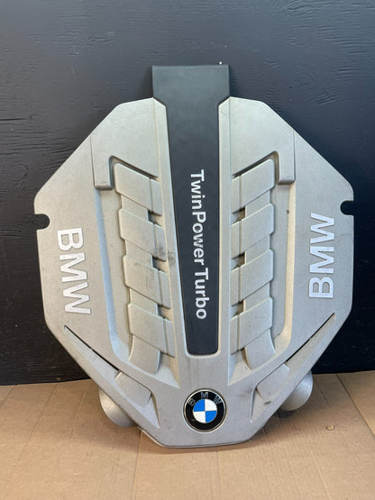 2011 to 2016 BMW 535I TwinPower Turbo  Plastic Engine Cover Shield OEM AC2121 DG0