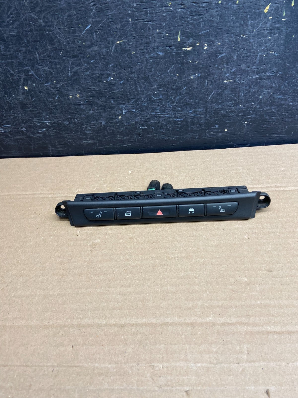 2003-2008 Jaguar S-Type Hazard Traction Control Door Lock Switch AG5042 DG0