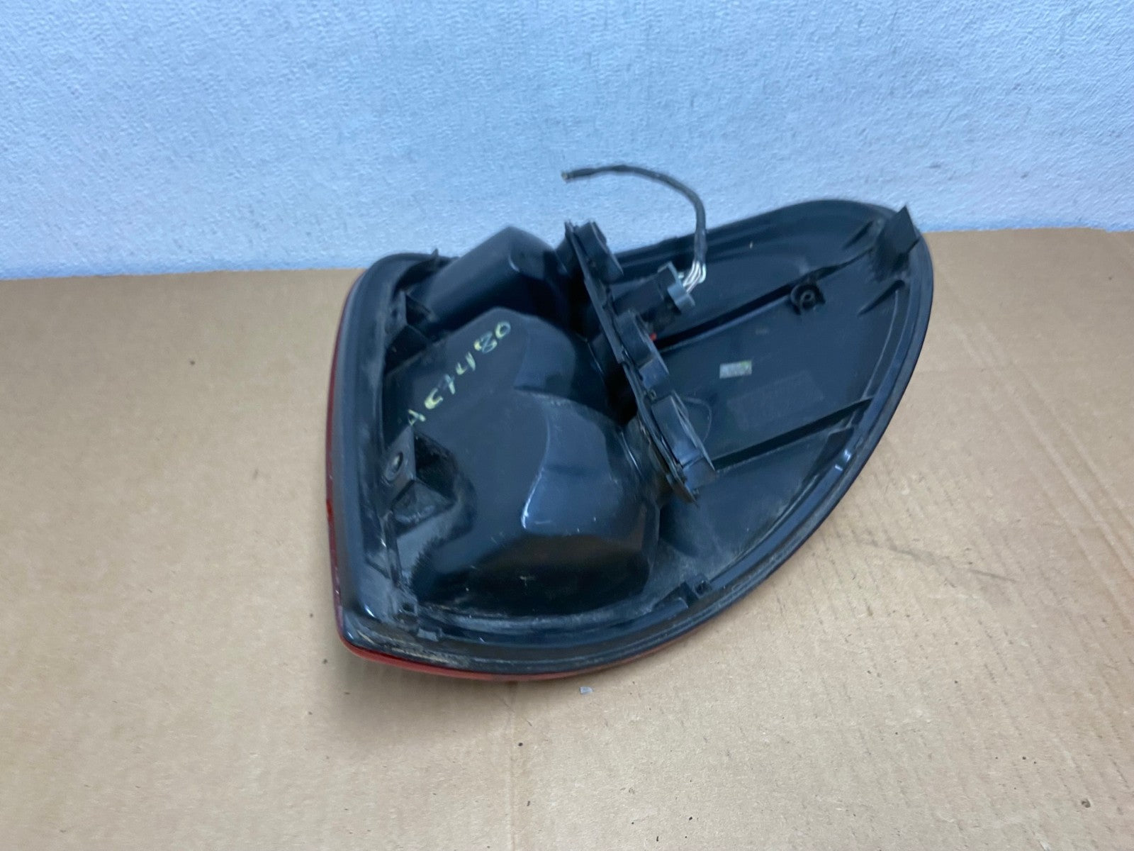 2001 to 2003 Dodge Grand Caravan Left Driver Lh Tail Light AC7480 LK4