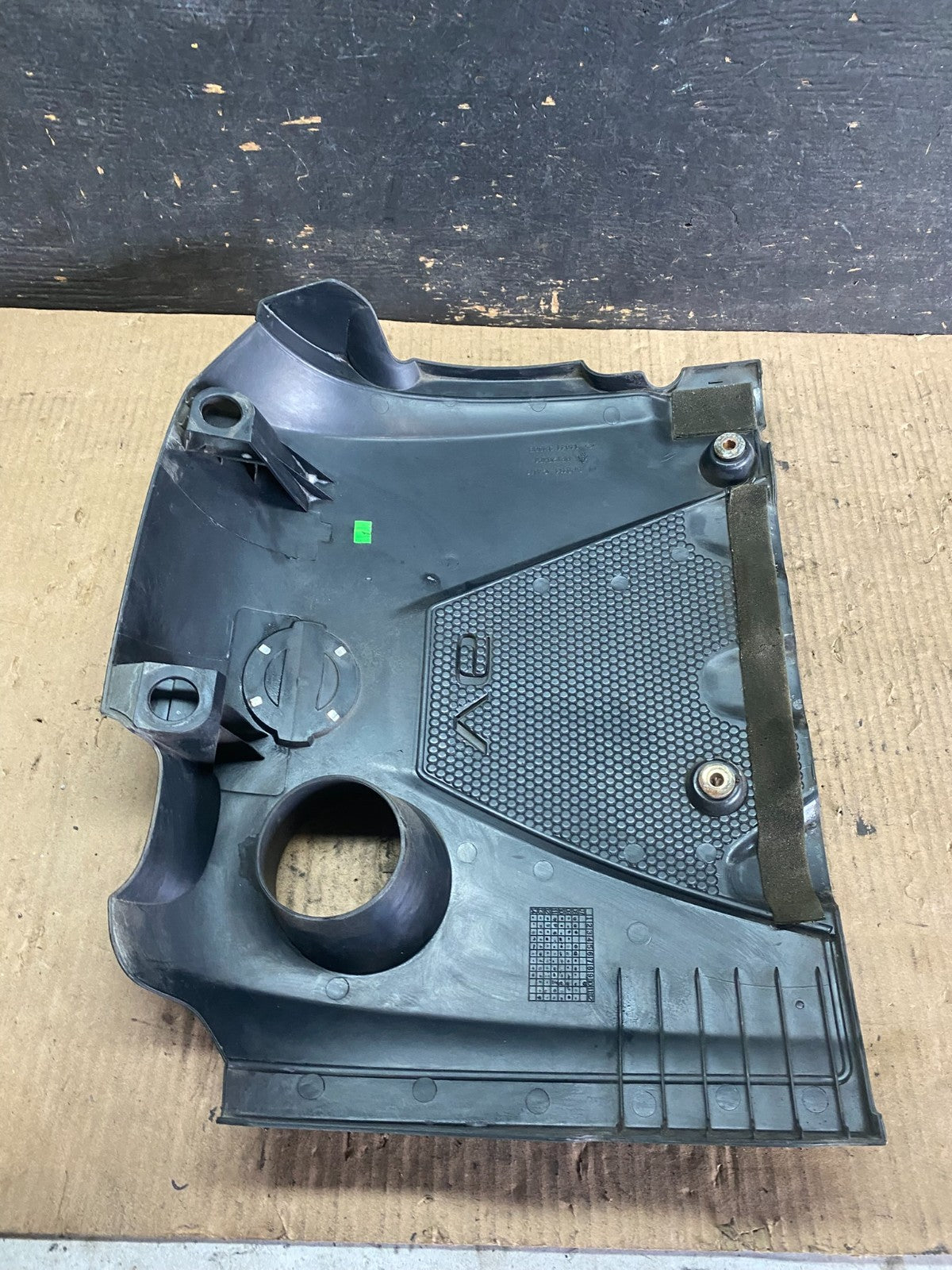 2009 to 2014 Nissan Maxima 3.5L Engine Motor Cover Q0351 DG7