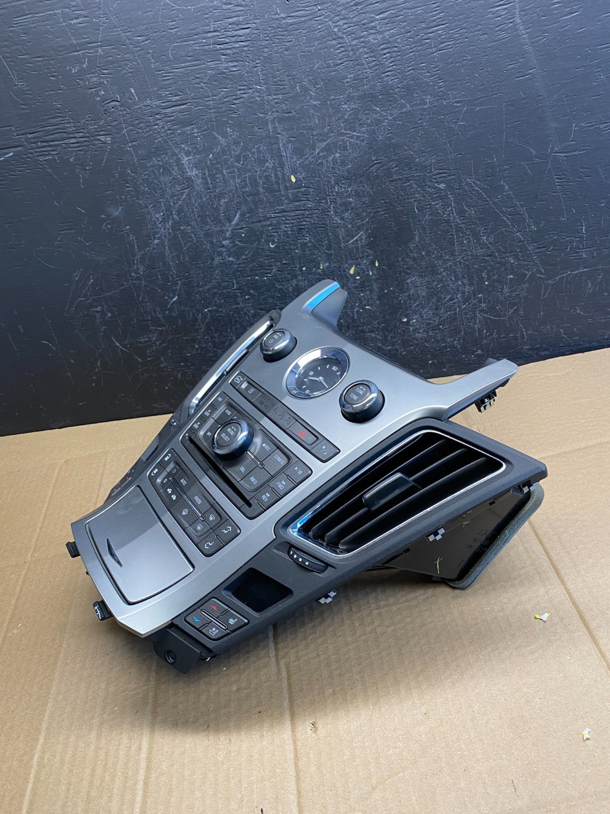 2008-2012 Cadillac CTS A/C Heater Radio Climate Control Panel Bezel OE AC9271 DG3
