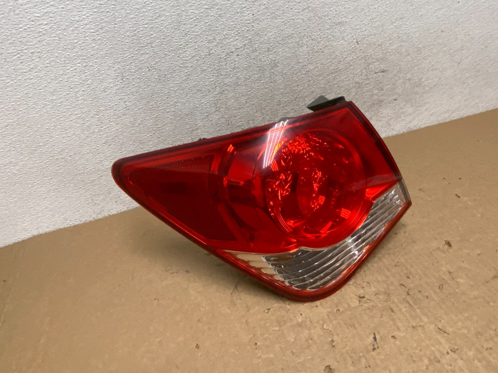 2011 2012 2013 2014 Chevrolet Cruze Left Driver LH Side Tail Light AF7974 GD2