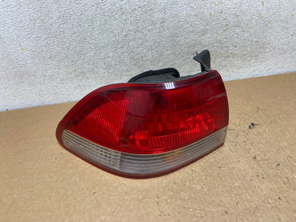 2001 to 2002 Honda Accord Sedan 4door Left Driver LH Tail Light AI3616 LK0