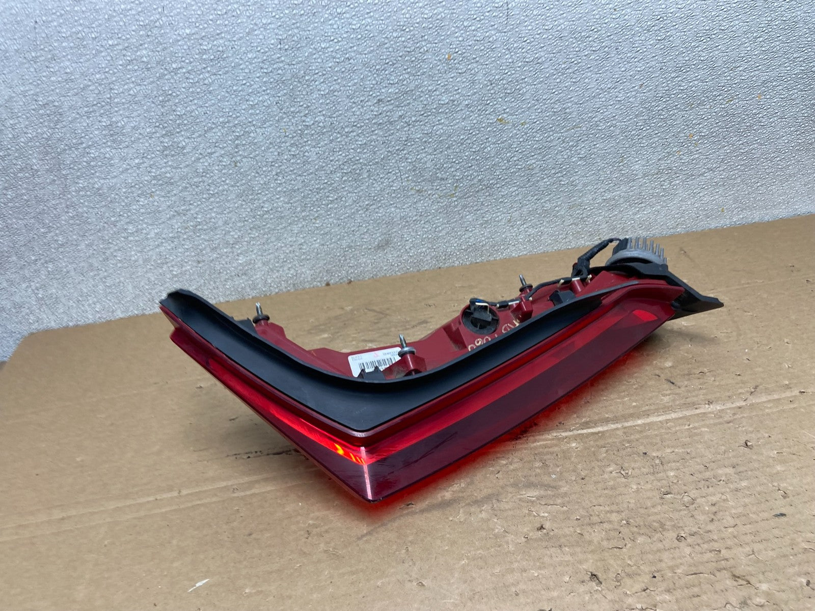 2013 to 2017 Cadillac XTS Left Driver LH Tail Light AB4860 DW3