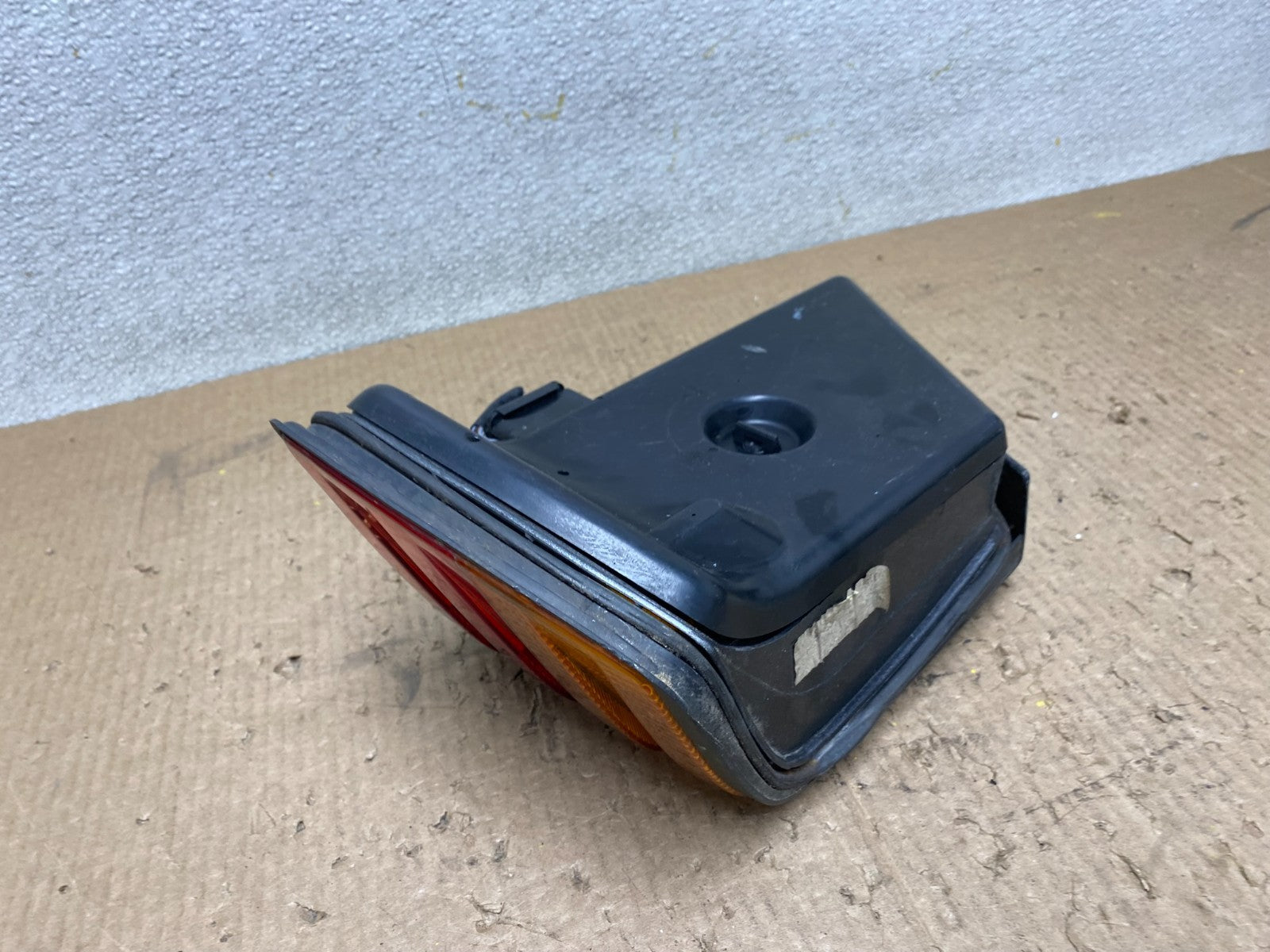 1994 to 1995 Mercedes E Class W124 Left Driver LH Side Tail Light W7537 DW6