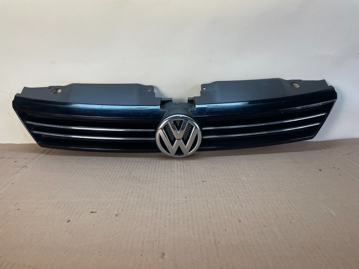 2011 to 2014 Volkswagen Jetta Sedan Front Upper Grille Grill ah0496 DG0