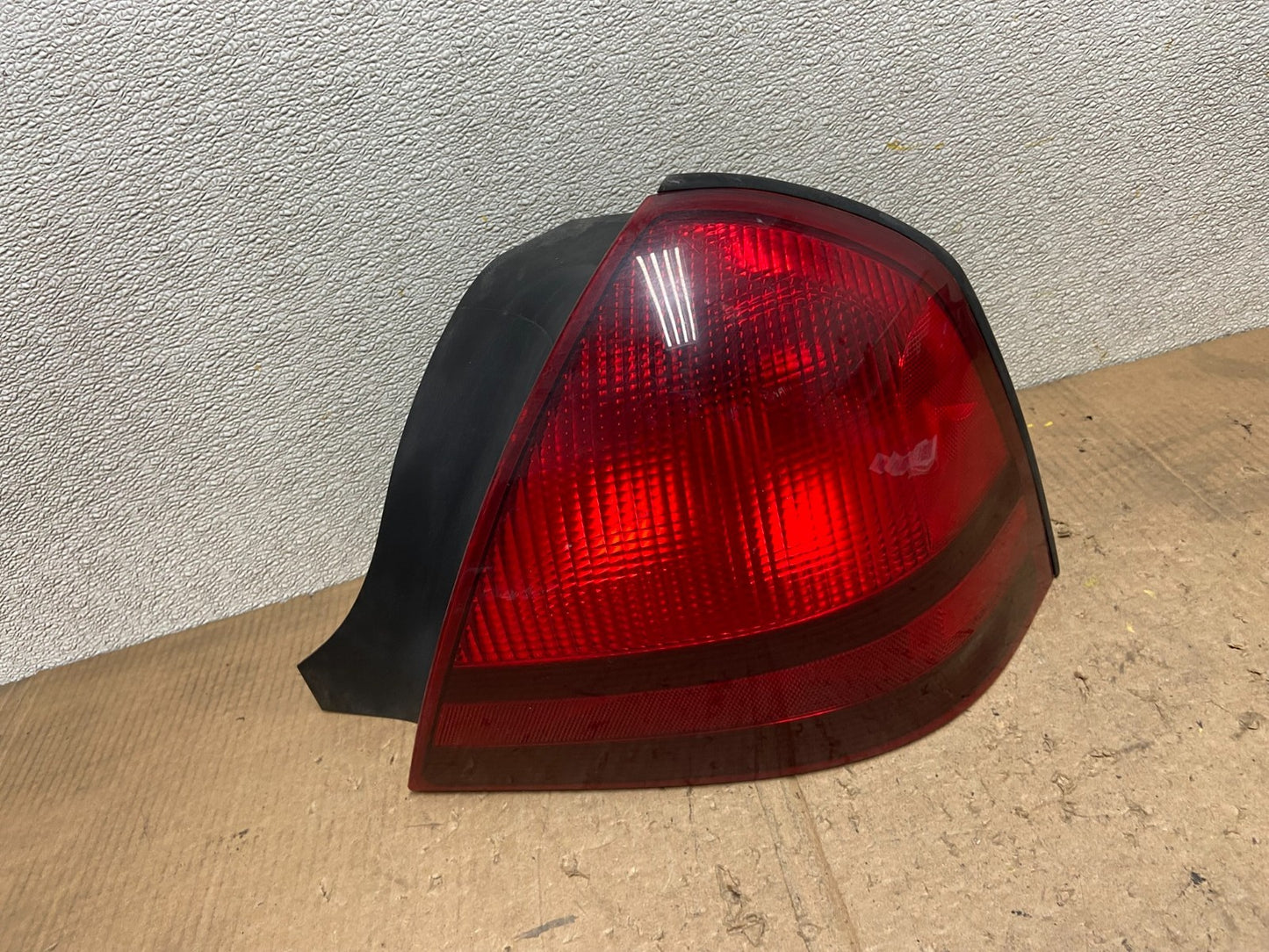 2003 to 2011 Mercury Grand Marquis Right Passenger Side Tail Light AA7049 LK0