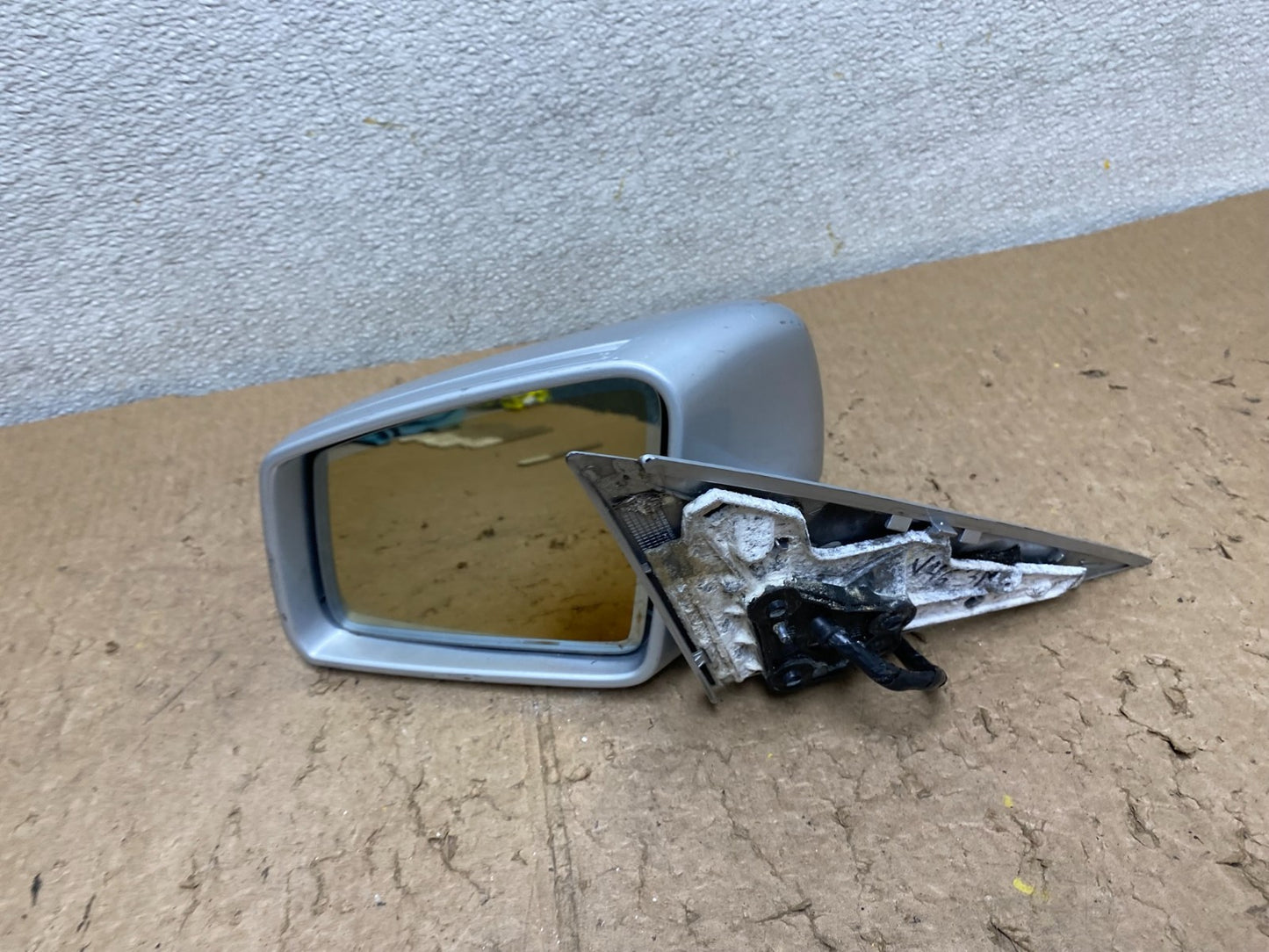 2010 to 2013 Mercedes W221 S550 Side Rear View Door Mirror Left Side V46317