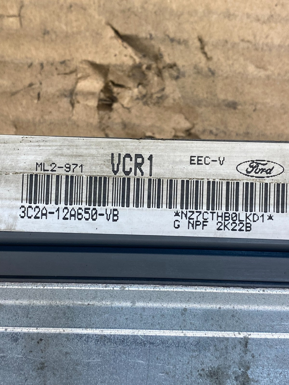 2003 Ford E250 E350 4.2L Engine Control ECU ECM Computer Module AD9373 DG2