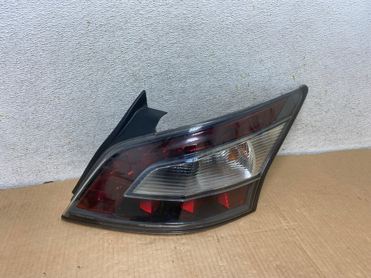 2012 2013 2014 Nissan Maxima Right Passenger Rh Side Tail light AI6951 LK0