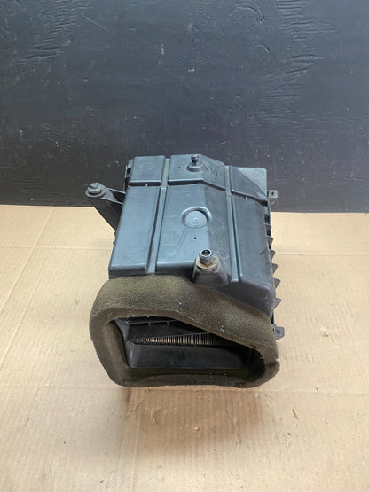 2008 Chevrolet Avalanche 1500 Air Cleaner 5.3L OEM 15908905 E37811