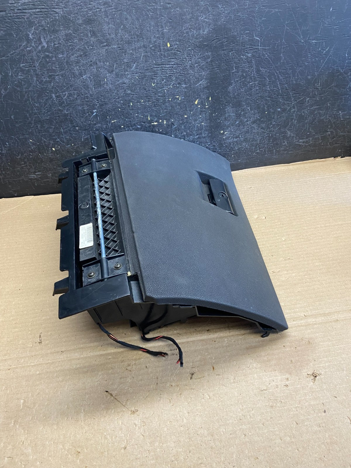2004 - 2010 Bmw E83 X3 Front Right Passenger Storage Glove Box AH1566 DG2