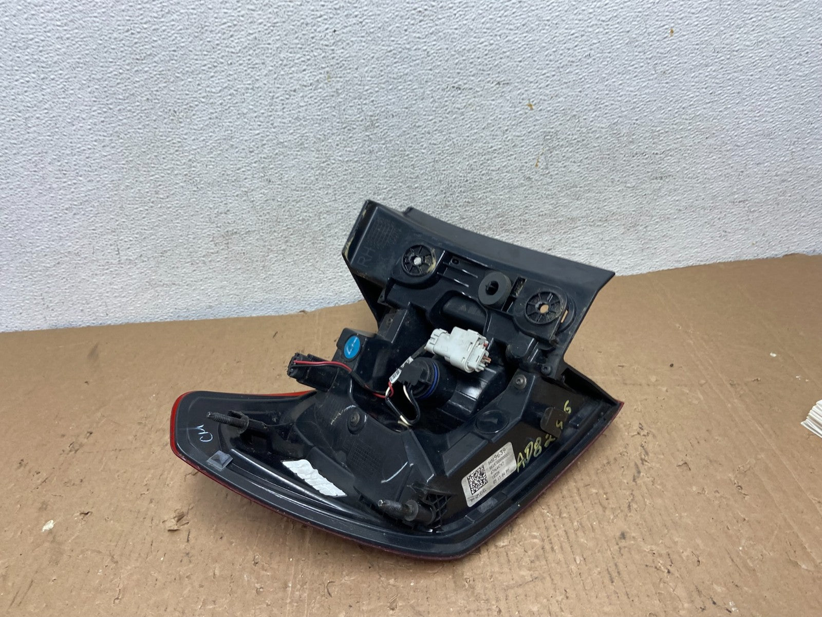 2017 to 2019 GMC Acadia Right Passenger RH Side LED Tail Light AD8246 DG5