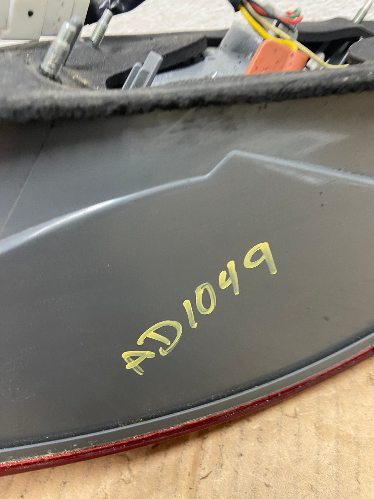 2009 to 2010 Hyundai Sonata Left Driver Lh Side Tail Light AD1049 LK6