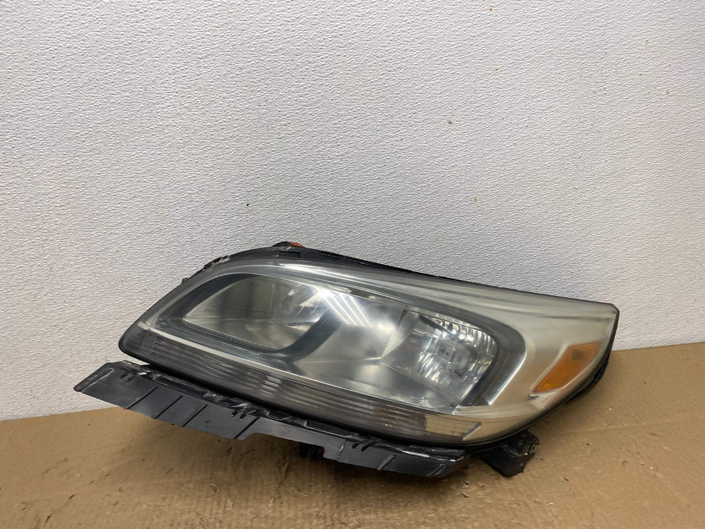 2013 - 2015 Chevrolet Malibu Left Driver LH Halogen Headlight Oem AC4131 DW0