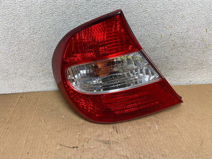 2002 2003 2004 Toyota Camry Left Driver LH Side Tail Light AI8927 LK0