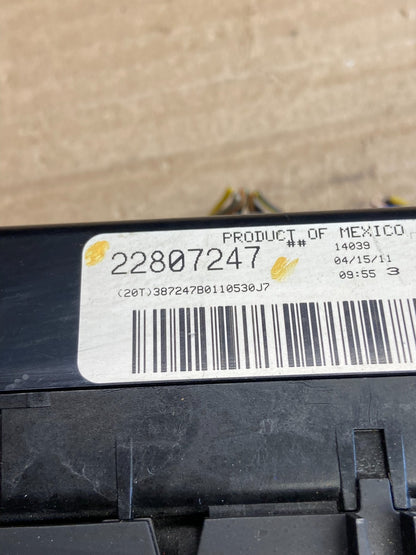 2010-2011 GMC Sierra Chevy Silverado AC Climate Control A/C AH1461 DG4