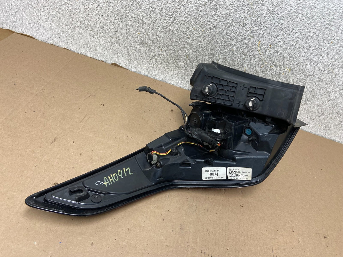 2017 2018 2019 Ford Escape Right Passenger RH Side Tail Light ah0912 DG5