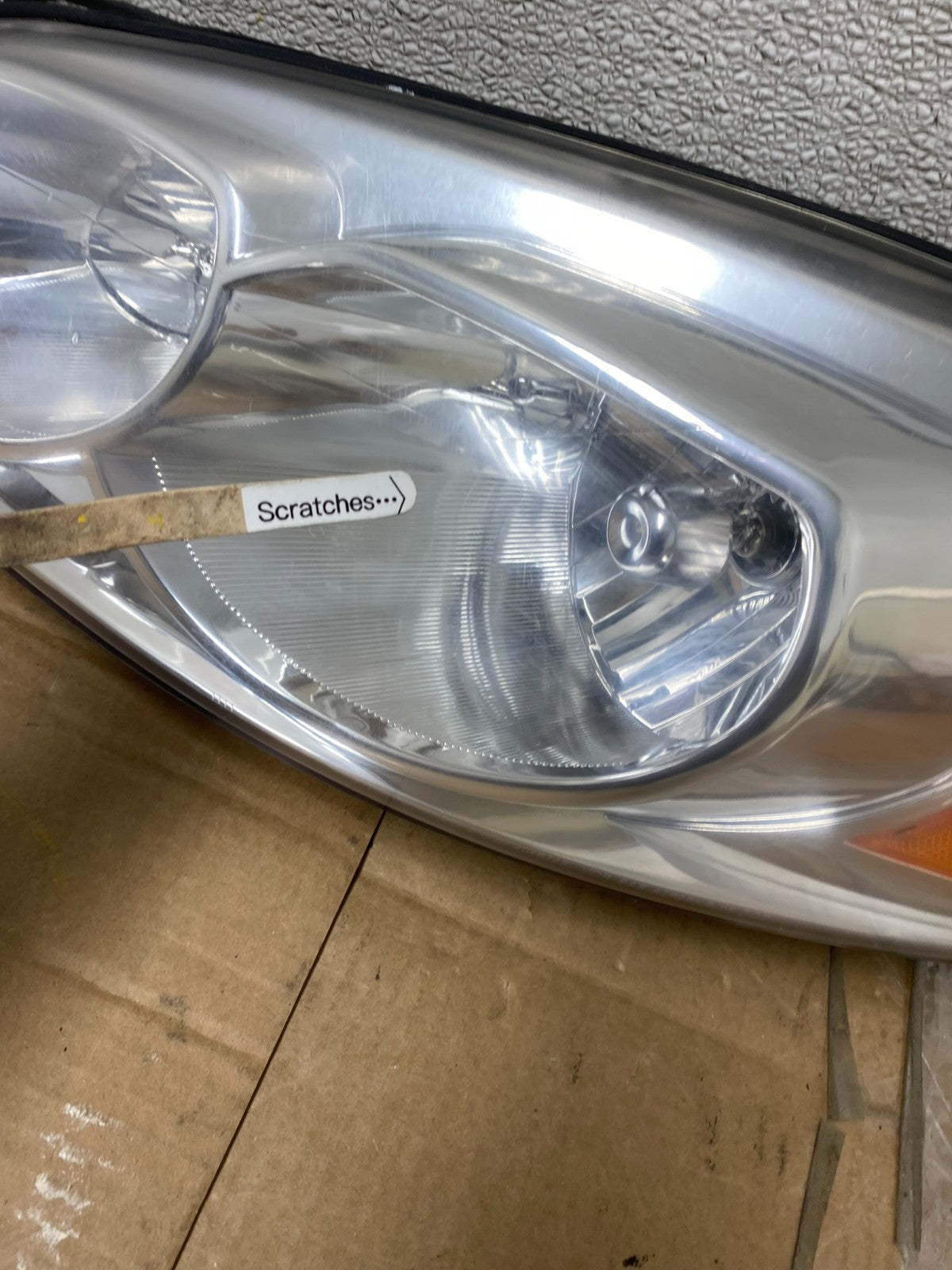 2006 - 2013 Chevrolet Impala Left+Right Set Headlights Halogen Z1395 DW4