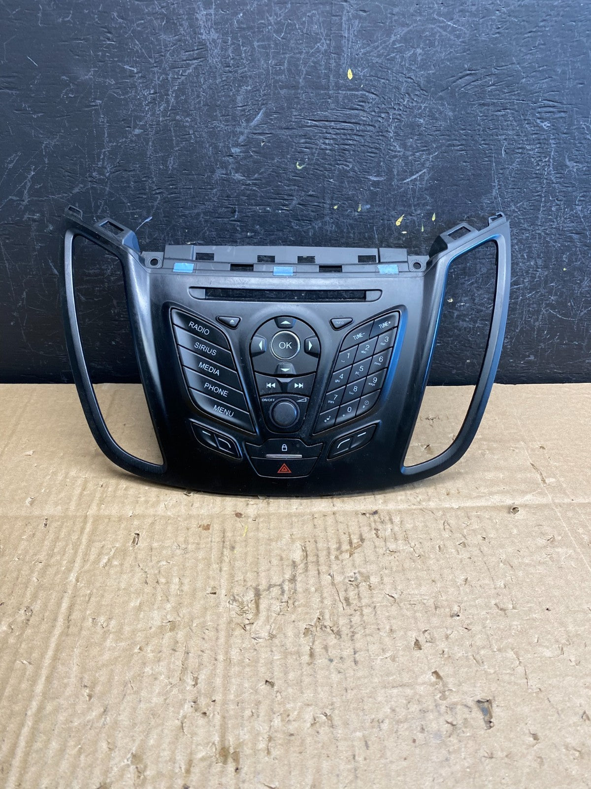 2013 2014 2015 2016 Ford Escape Dash Radio Control Panel Bezel ac9642 DG0