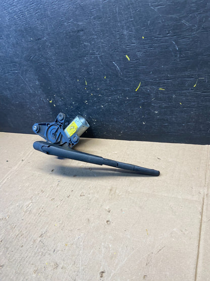 2013 to 2020 Buick Encore Windshield Rear Wiper Motor R8845 DG2