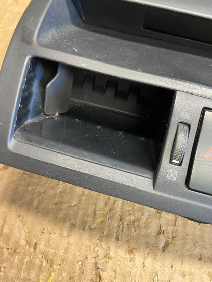 2009 to 2012 Mazda 6 Center Console Dash Dual Air Vent AD1982 DG2