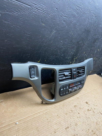 2005 to 2010 Honda Odyssey  Radio Climate Control Dash Trim Bezel Oem W3063 DG2