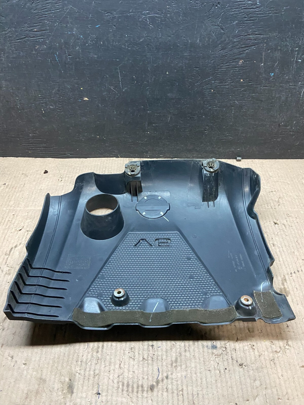 2009 to 2014 Nissan Maxima 3.5L Engine Cover i3730 PS5