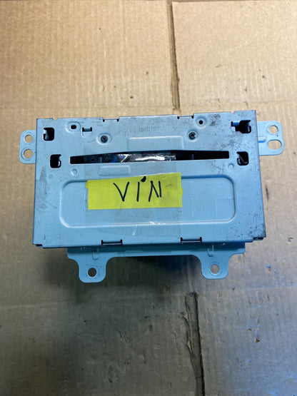 2011 to 2012 Chevrolet Equinox Cruze Radio Cd Receiver 22870782 Y7456 DG6