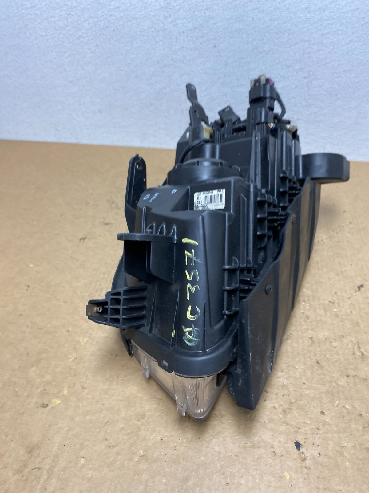2013 - 2016 Chevrolet Trax Right Passenger RH Halogen Headlight Oem AC3571 DW8
